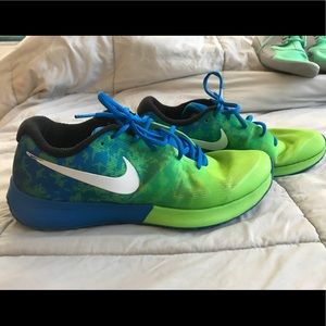 Nike sneakers (green/blue)